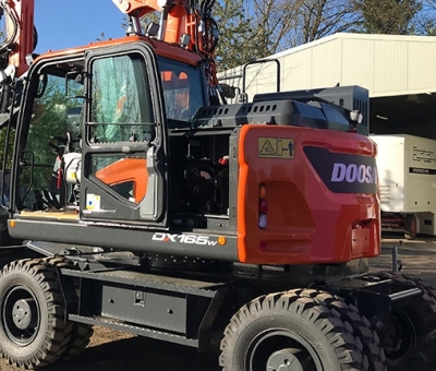 Mobilbagger_Lackierung_Doosan_Lackiererei