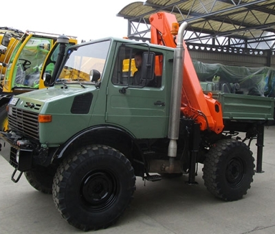 Unimog_Lackiererei_Landwirtschaft_Oldtimer_Karosserie1 